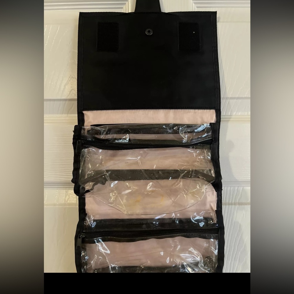 Mary Kay Hanging Cosmetic Travel Bag Tote Black Pink - Picture 2 of 7